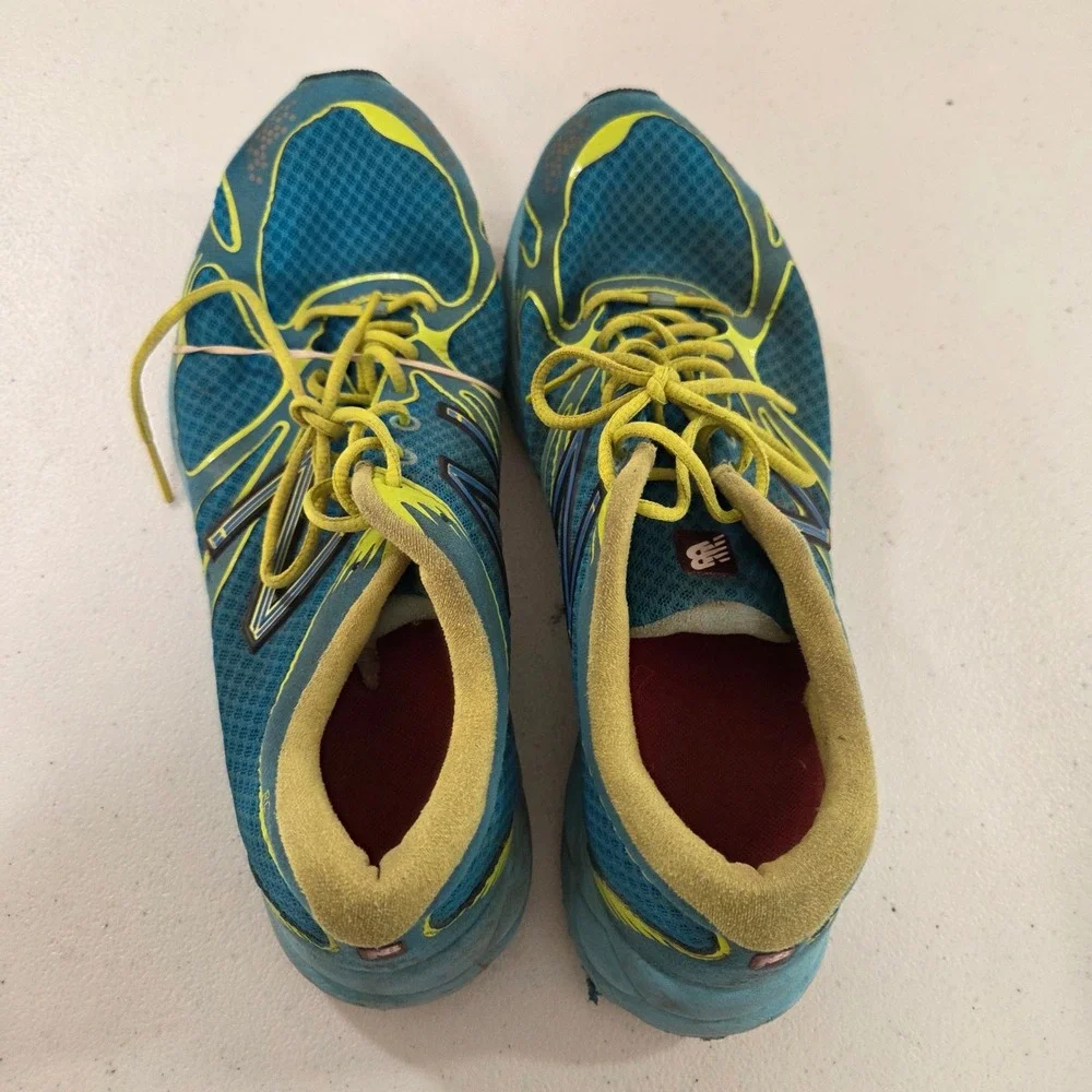 New Balance‎ RC1400v2 Womens 9.5 Blue Yellow Running Shoes WR1400BG REVlite